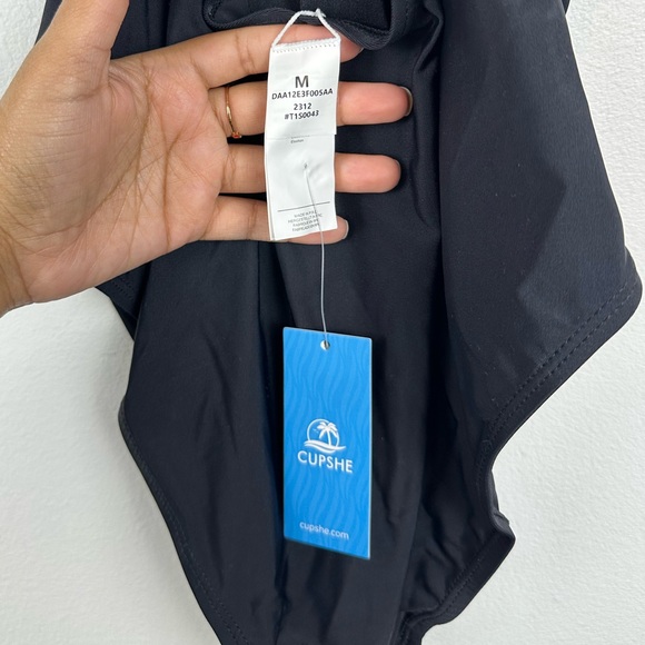 Cupshe Plunge Paneling Cross Tie Back One Piece Swimsuit Women’s Sz M - Picture 8 of 8